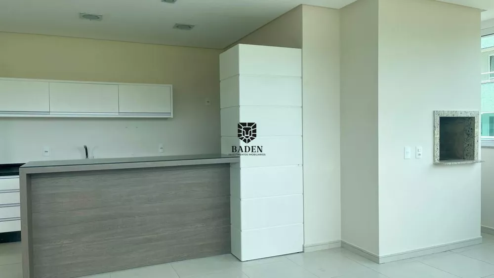 Apartamento à venda com 3 quartos, 153m² - Foto 7