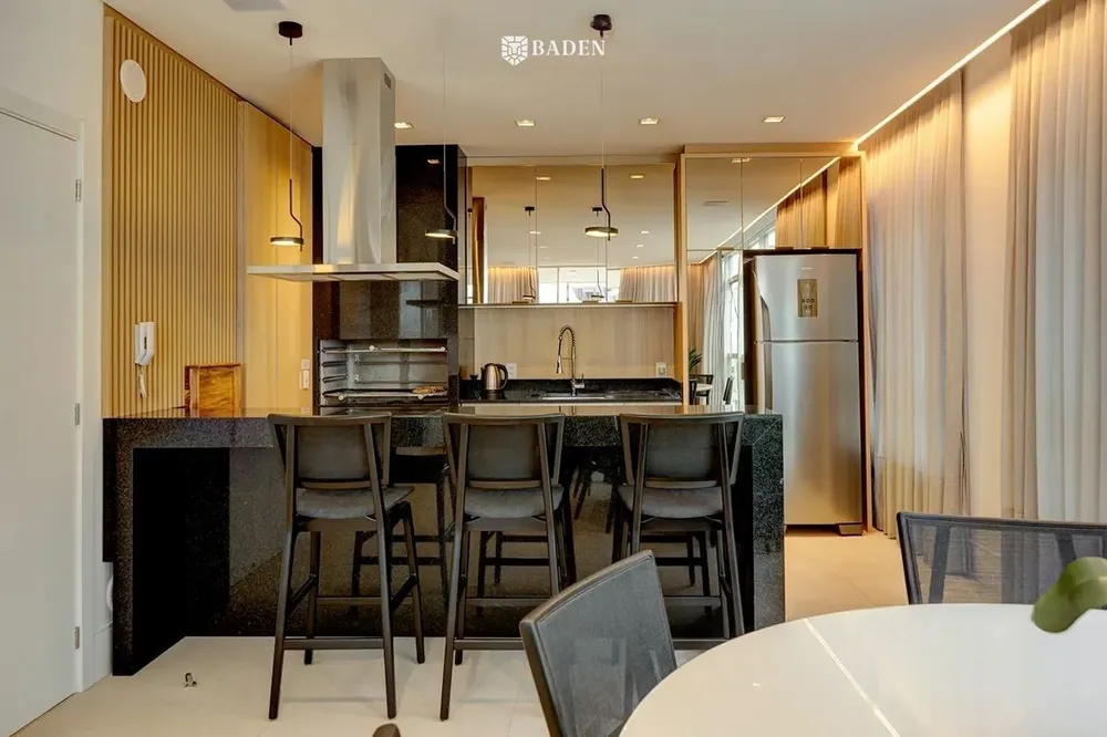 Apartamento, 4 quartos, 142 m² - Foto 1