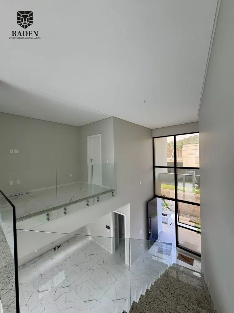 Casa, 5 quartos, 290 m² - Foto 5