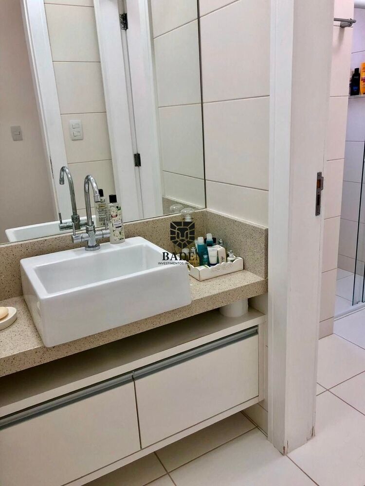 Apartamento para alugar com 3 quartos, 127m² - Foto 4
