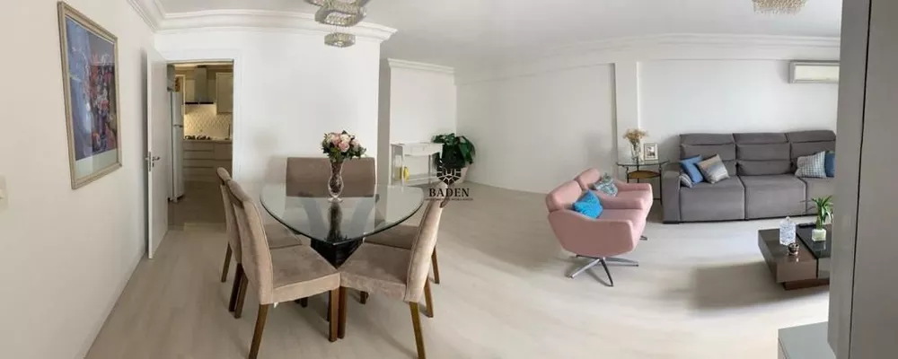 Apartamento à venda com 3 quartos, 135m² - Foto 1