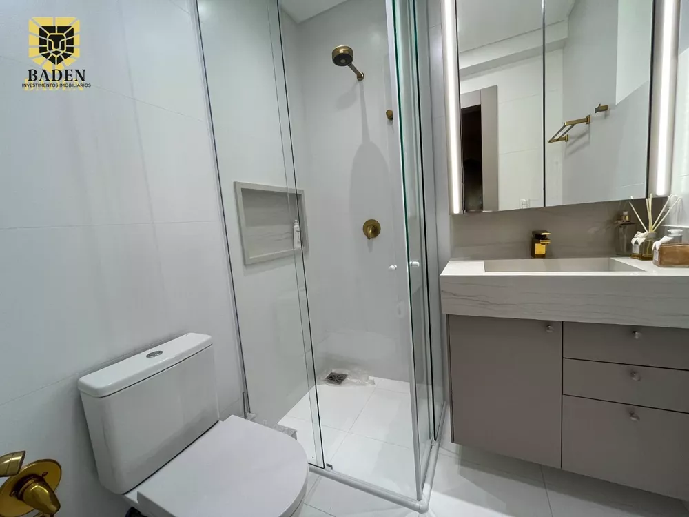 Cobertura, 4 quartos, 270 m² - Foto 2