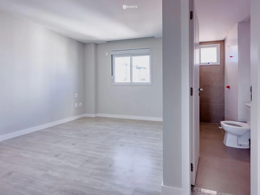 Apartamento, 3 quartos, 135 m² - Foto 1