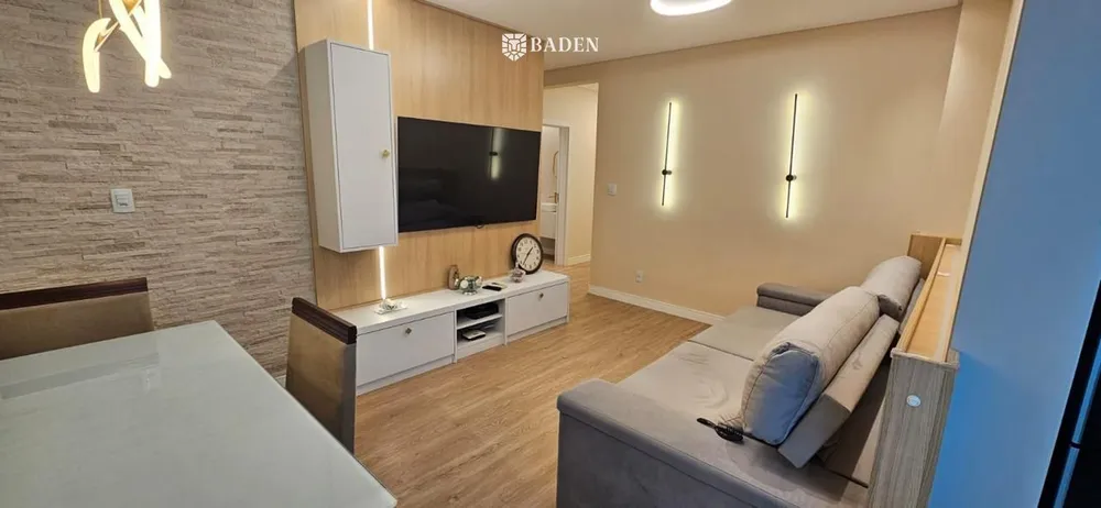 Apartamento, 3 quartos, 106 m² - Foto 2