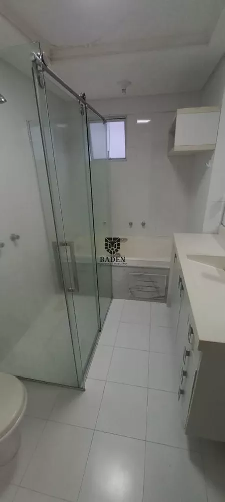 Apartamento à venda com 3 quartos, 135m² - Foto 8