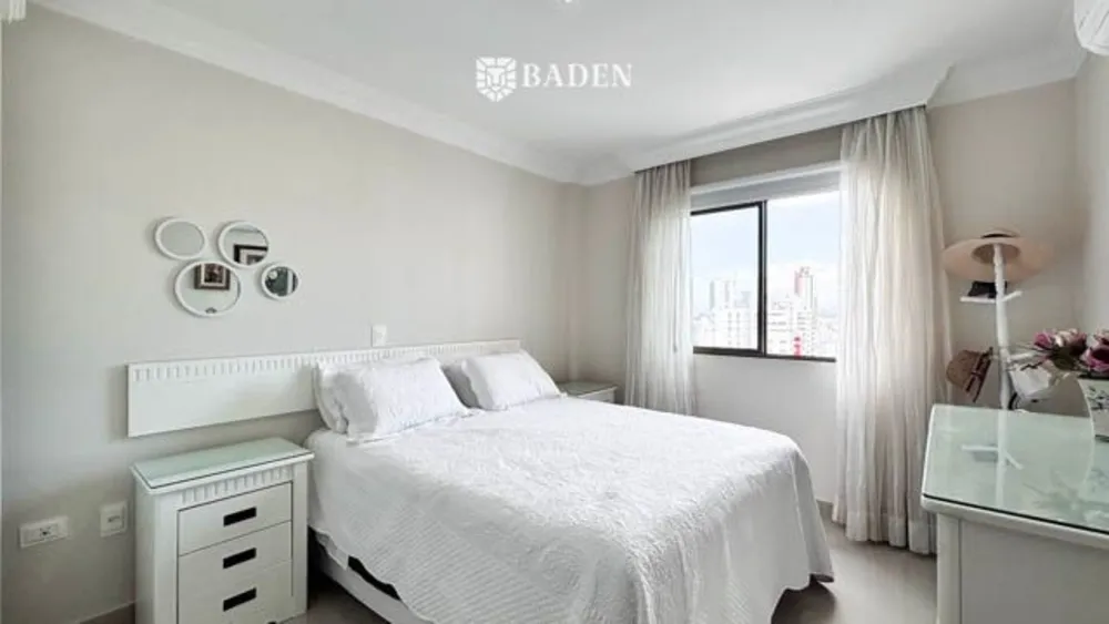 Apartamento, 3 quartos, 135 m² - Foto 5
