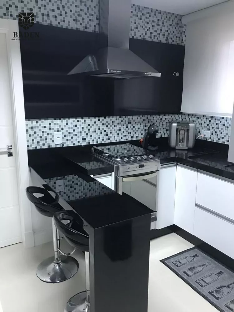 Apartamento, 3 quartos, 132 m² - Foto 1