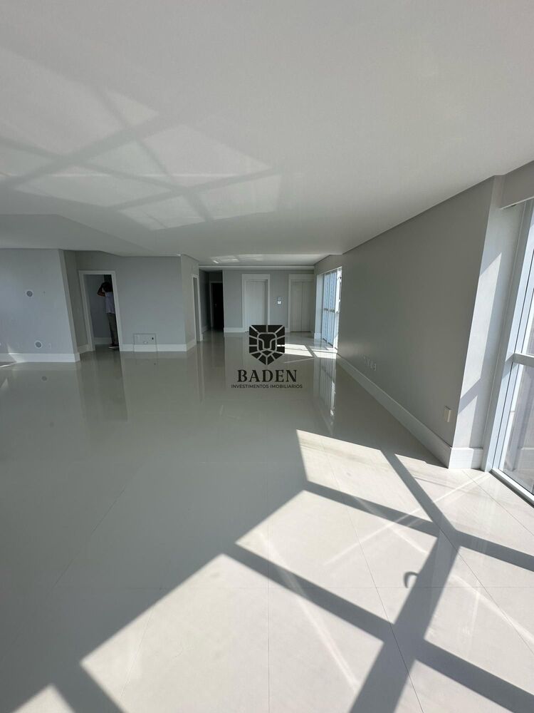 Apartamento, 4 quartos, 237 m² - Foto 8