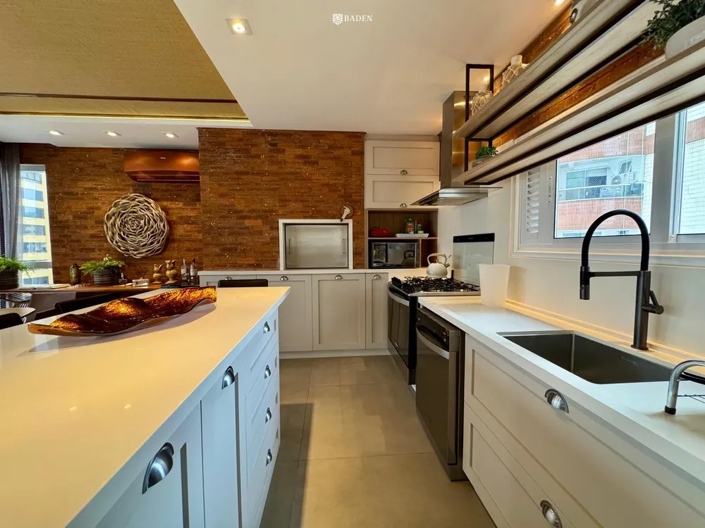 Apartamento, 3 quartos, 131 m² - Foto 1