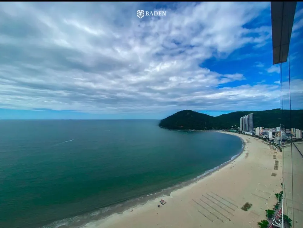 Apartamento, 3 quartos, 236 m² - Foto 1