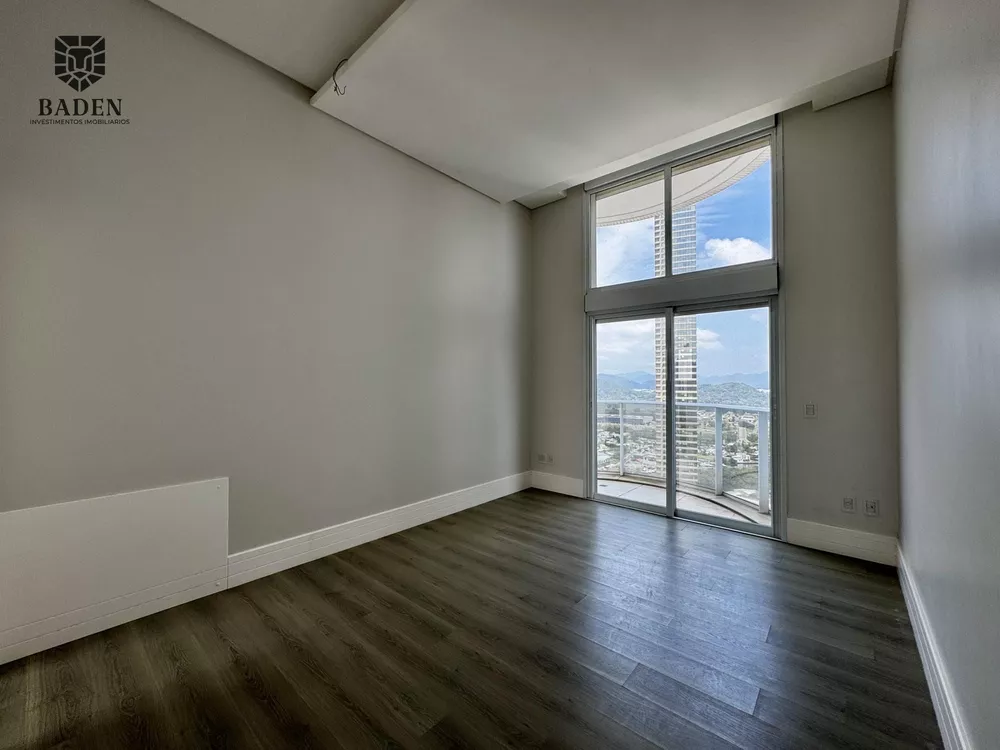 Cobertura, 6 quartos, 490 m² - Foto 3