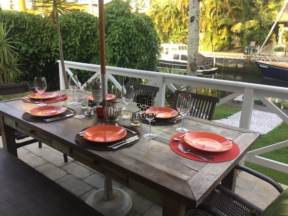 Casa, 3 quartos, 215 m² - Foto 8