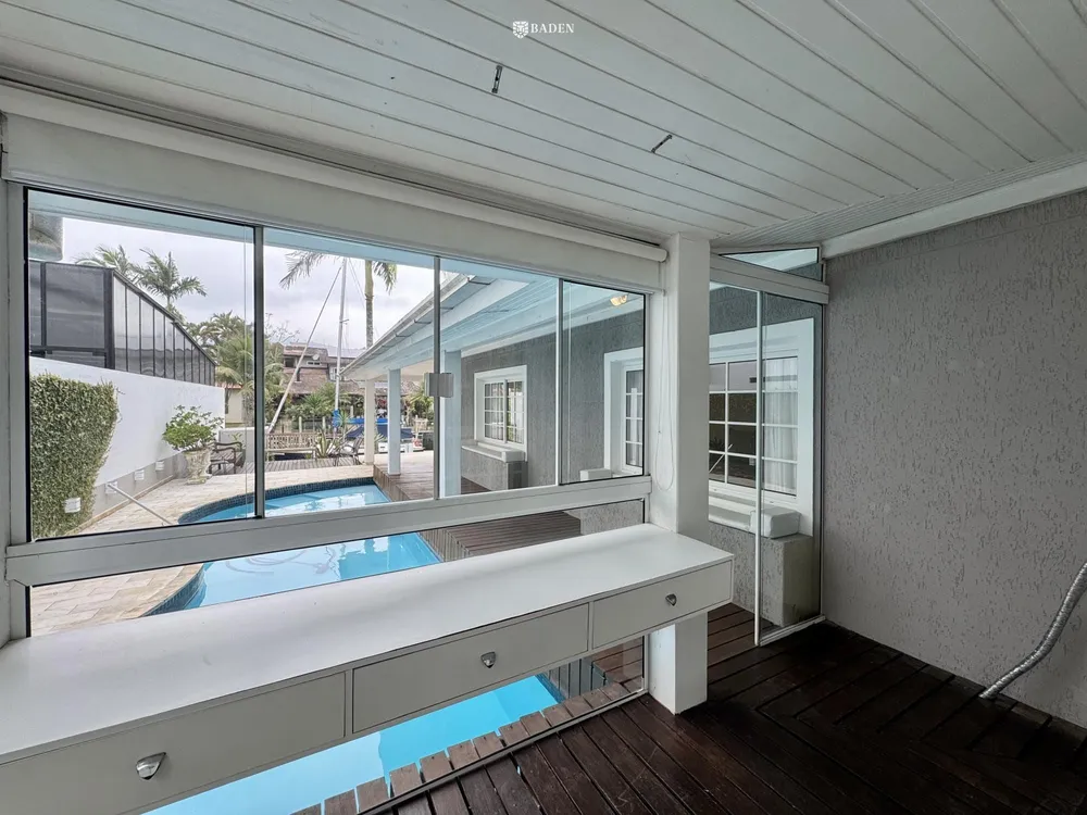 Casa, 3 quartos, 215 m² - Foto 14