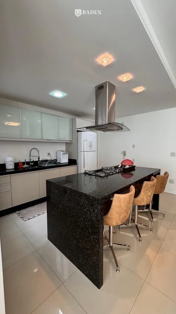 Apartamento, 3 quartos, 130 m² - Foto 4