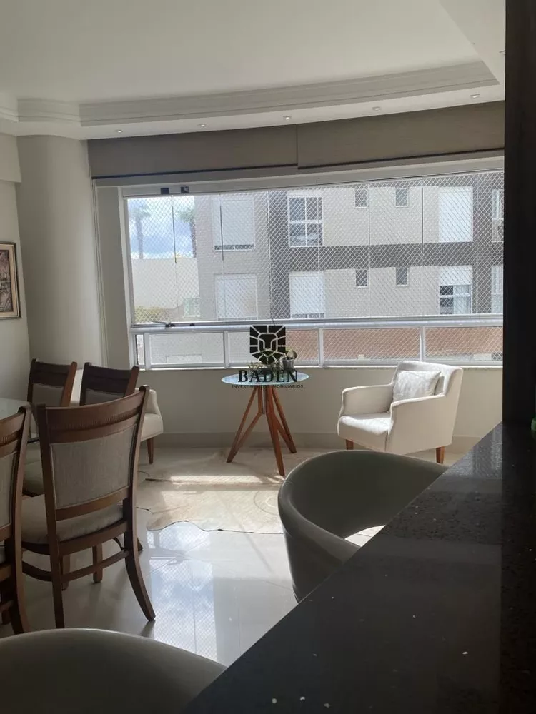 Apartamento à venda com 3 quartos, 450m² - Foto 6