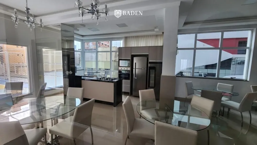 Apartamento, 3 quartos, 135 m² - Foto 1
