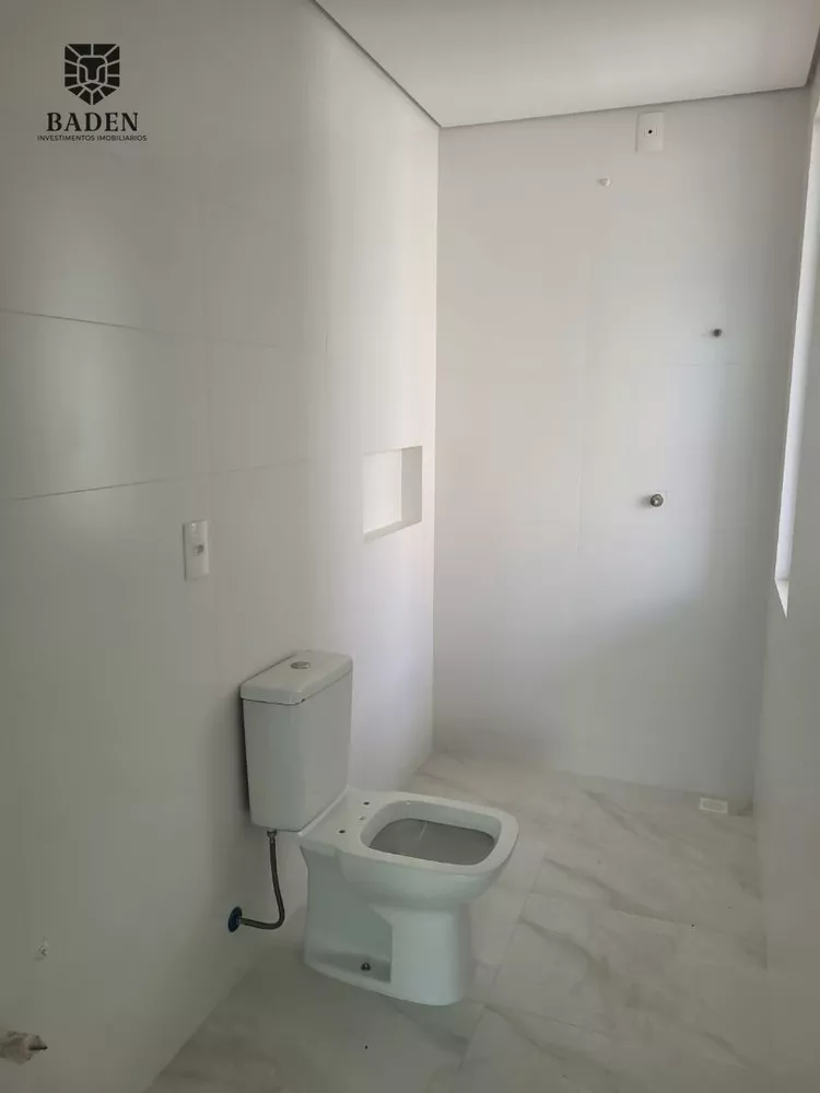 Apartamento, 3 quartos, 121 m² - Foto 3