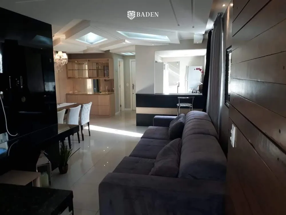 Apartamento, 3 quartos, 140 m² - Foto 2