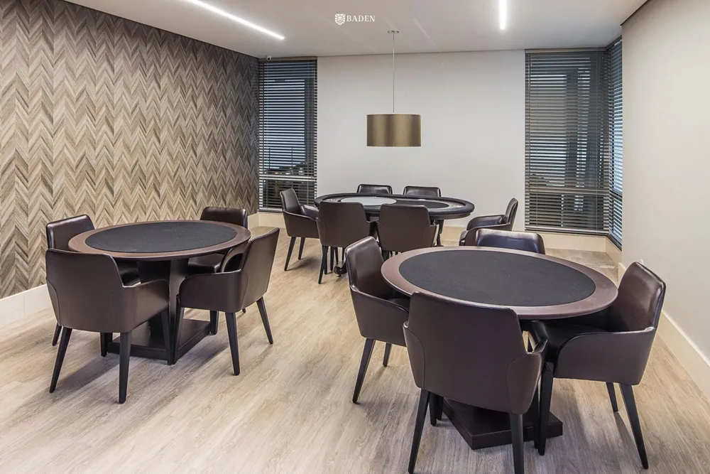 Apartamento, 4 quartos, 237 m² - Foto 1