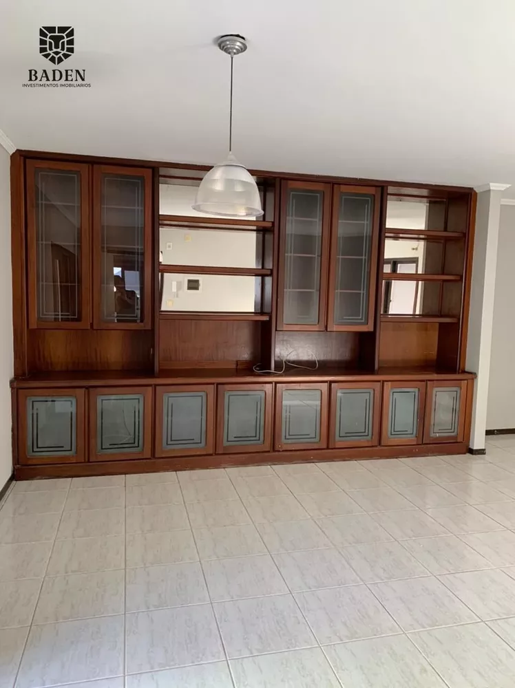 Casa, 5 quartos, 450 m² - Foto 1