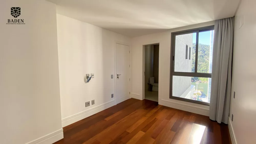 Apartamento, 4 quartos, 230 m² - Foto 8
