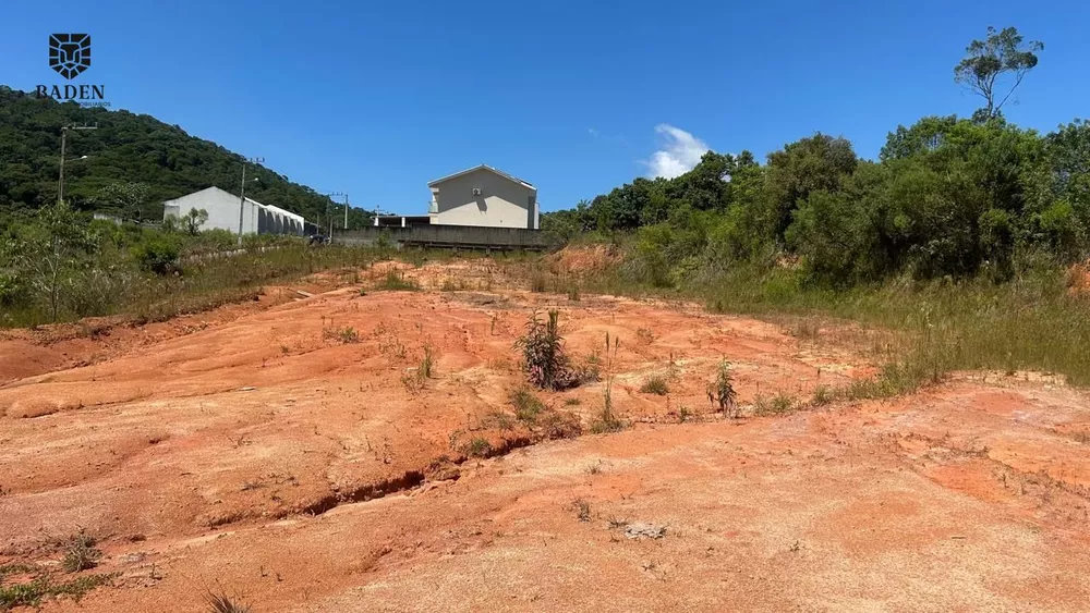 Loteamento e Condomínio, 1525 m² - Foto 1