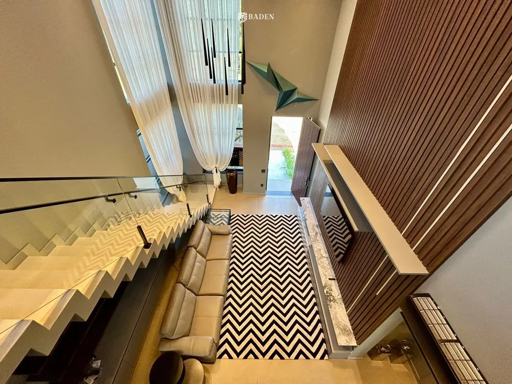Casa, 4 quartos, 296 m² - Foto 8