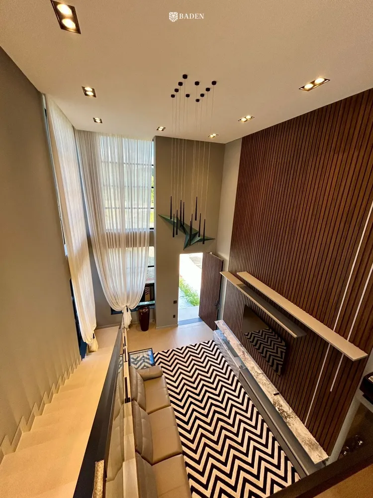 Casa, 4 quartos, 296 m² - Foto 3