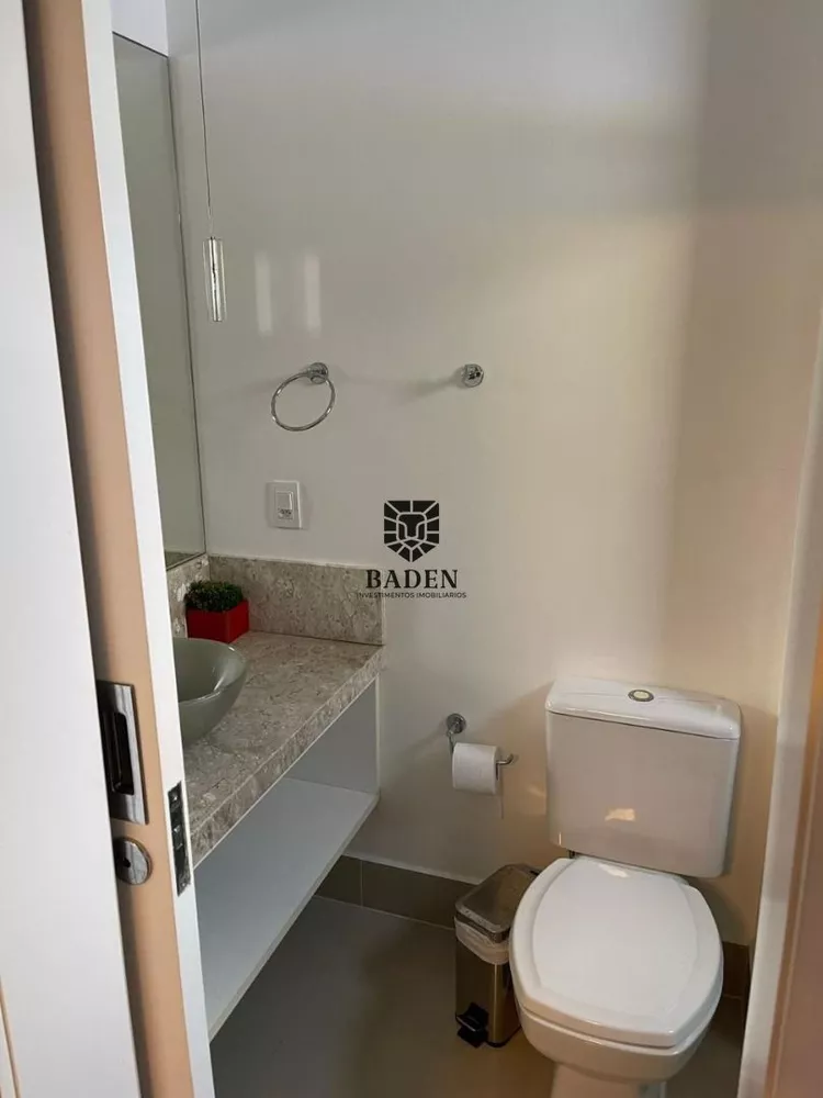 Apartamento à venda com 4 quartos, 256m² - Foto 9