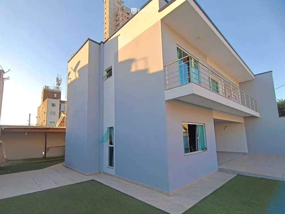 Casa, 3 quartos, 180 m² - Foto 6