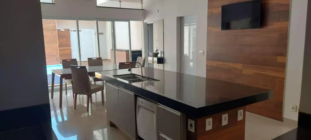 Casa, 4 quartos, 333 m² - Foto 1