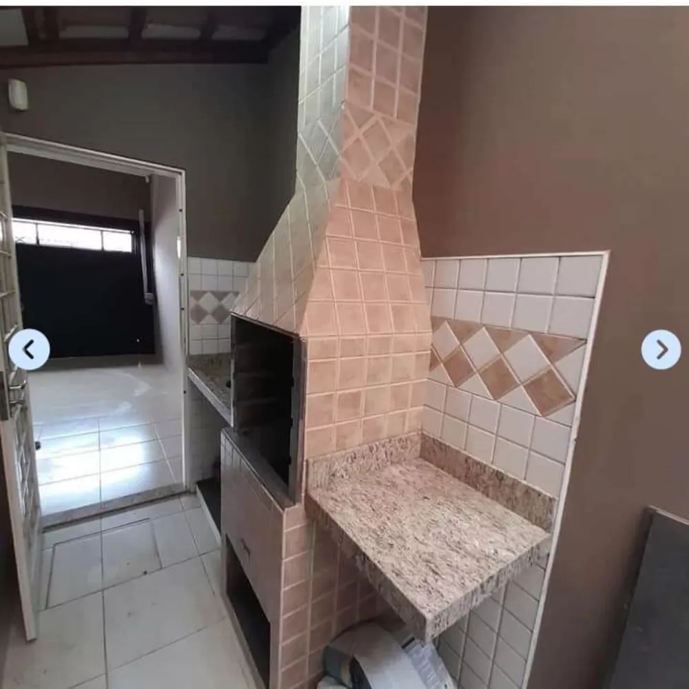 Casa à venda com 2 quartos, 108m² - Foto 4