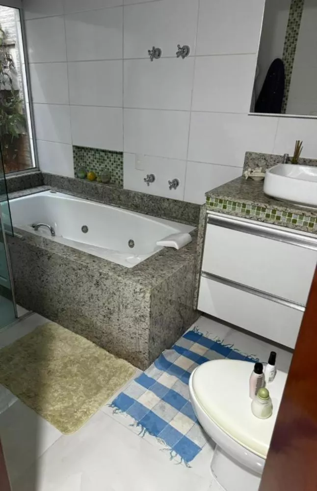 Casa, 3 quartos, 210 m² - Foto 2