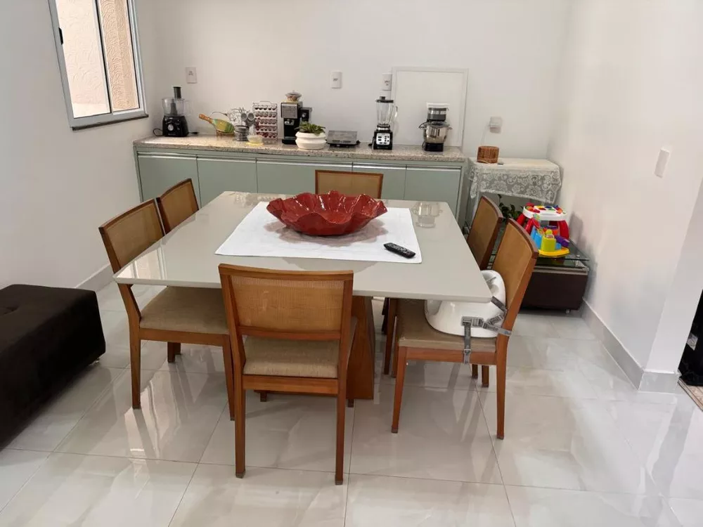 Casa, 3 quartos, 210 m² - Foto 4