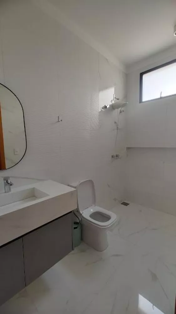 Casa, 3 quartos, 250 m² - Foto 2
