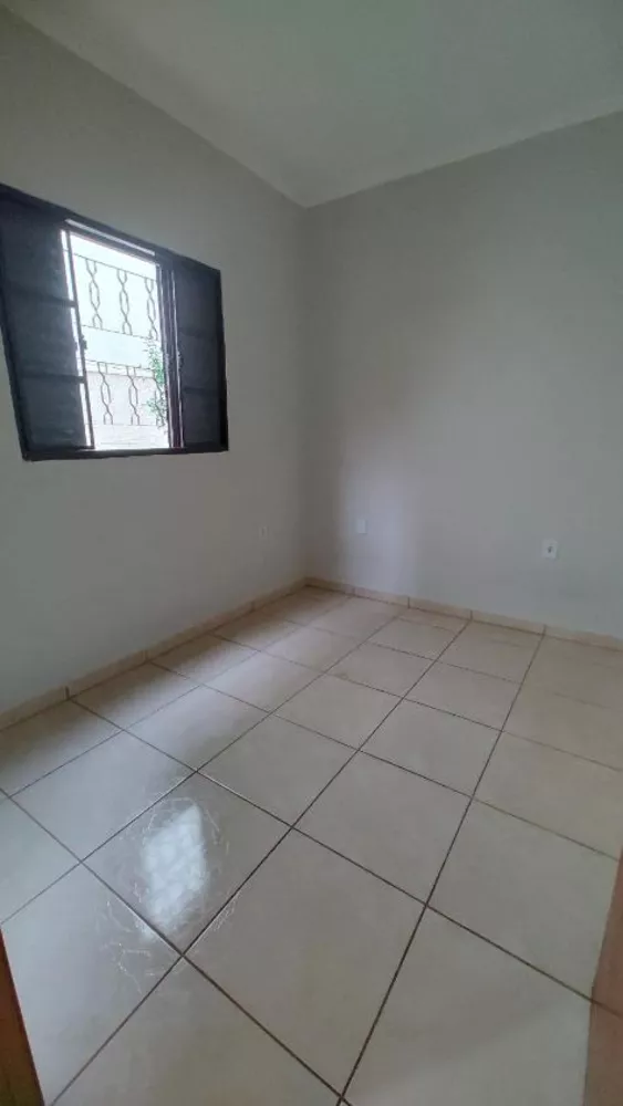 Casa à venda com 2 quartos, 55m² - Foto 4