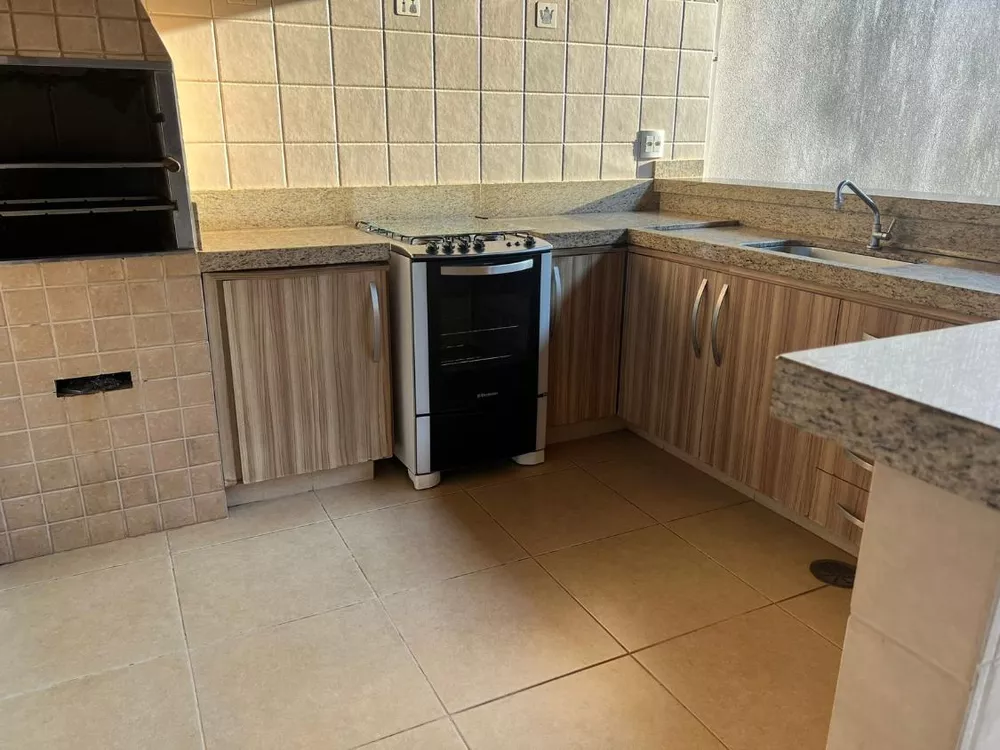 Casa, 3 quartos, 238 m² - Foto 9