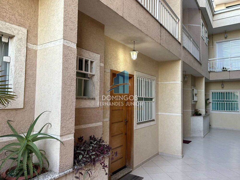 Sobrado, 2 quartos, 60 m² - Foto 1