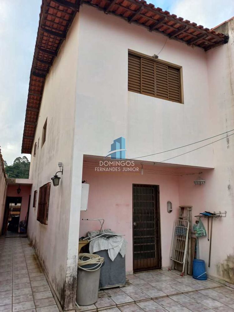 Sobrado à venda com 3 quartos, 98m² - Foto 1