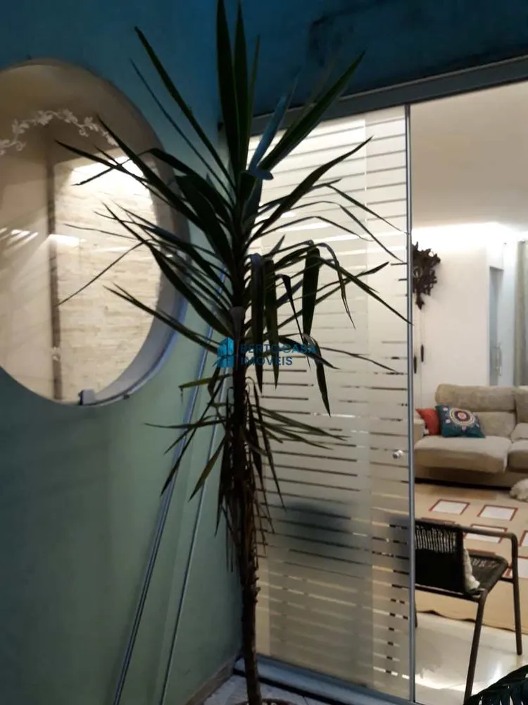 Sobrado, 3 quartos, 350 m² - Foto 2