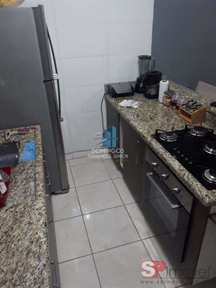 Sobrado à venda com 2 quartos, 60m² - Foto 1