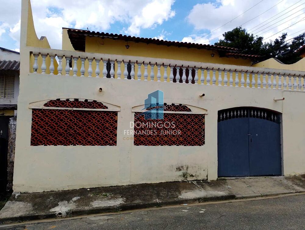 Casa, 2 quartos, 200 m² - Foto 1