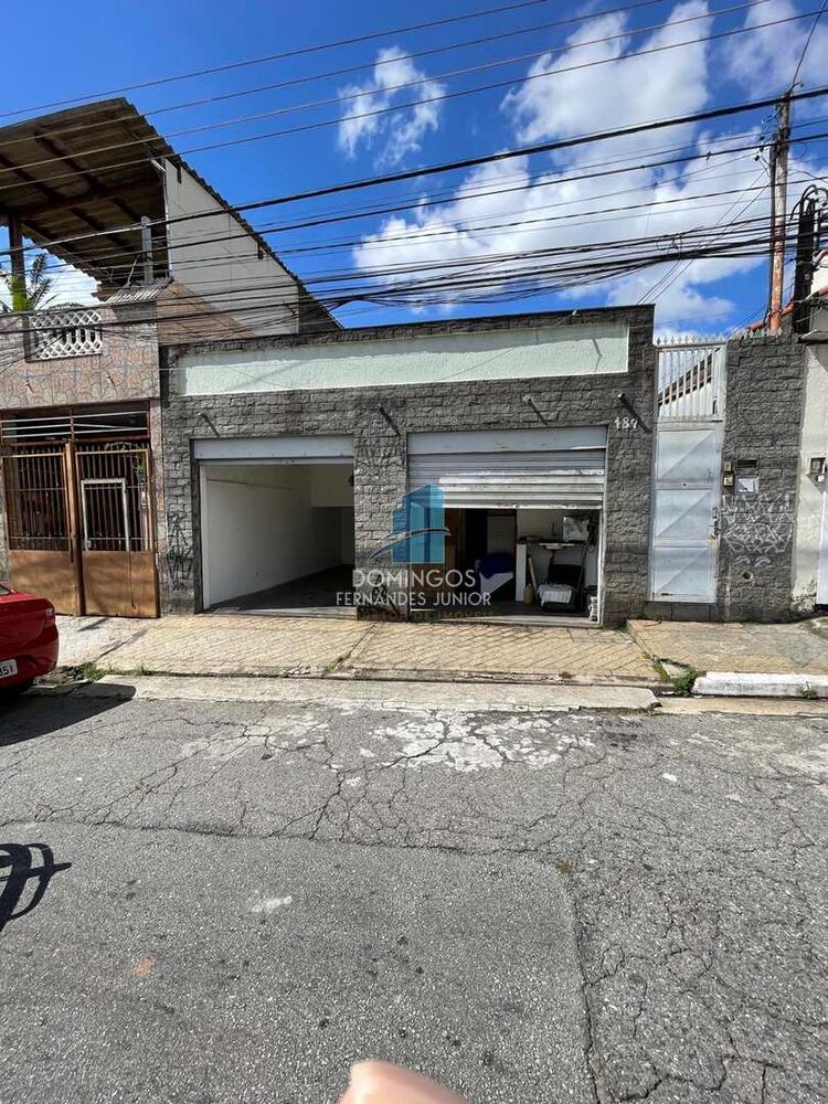 Casa, 3 quartos, 247 m² - Foto 1