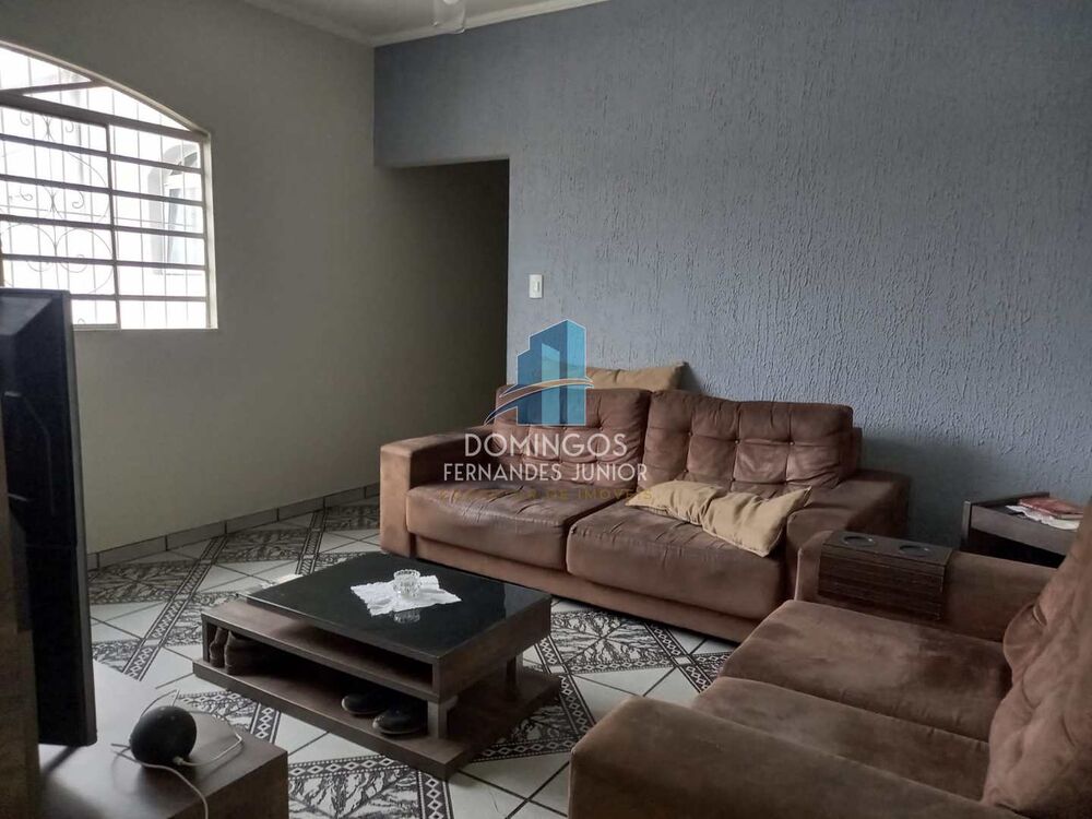 Casa, 2 quartos, 164 m² - Foto 1