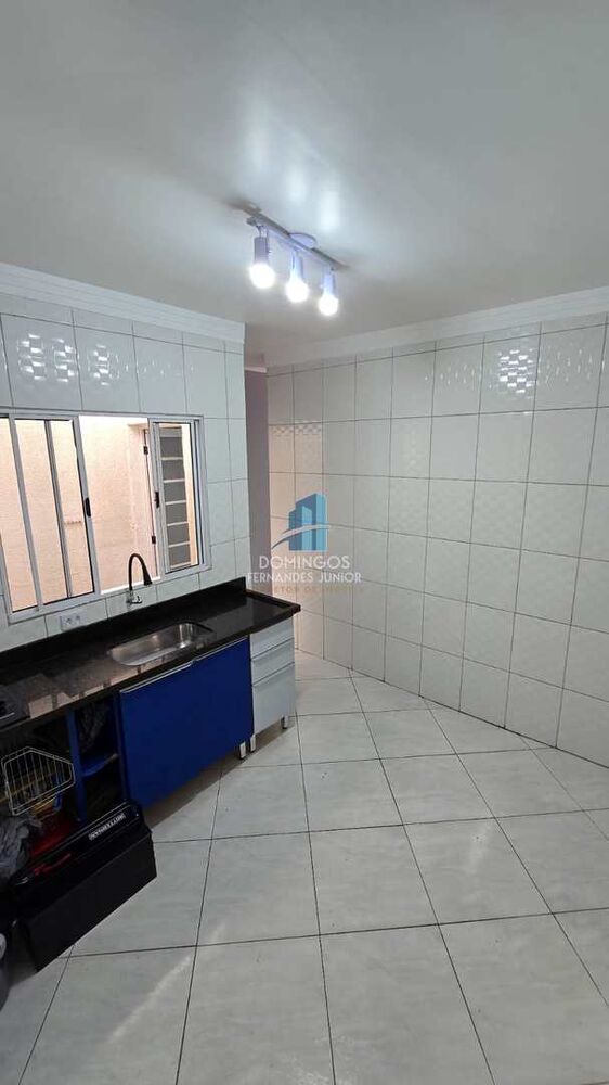 Sobrado à venda com 2 quartos, 50m² - Foto 4