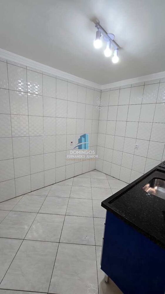 Sobrado à venda com 2 quartos, 50m² - Foto 6
