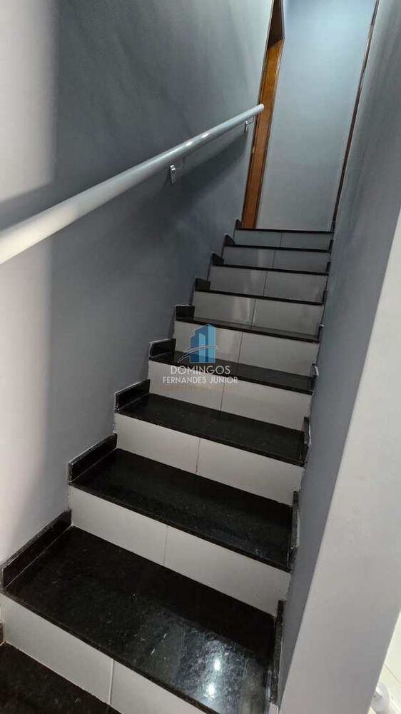 Sobrado à venda com 2 quartos, 50m² - Foto 13