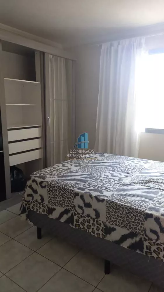 Apartamento para alugar com 2 quartos, 42m² - Foto 7