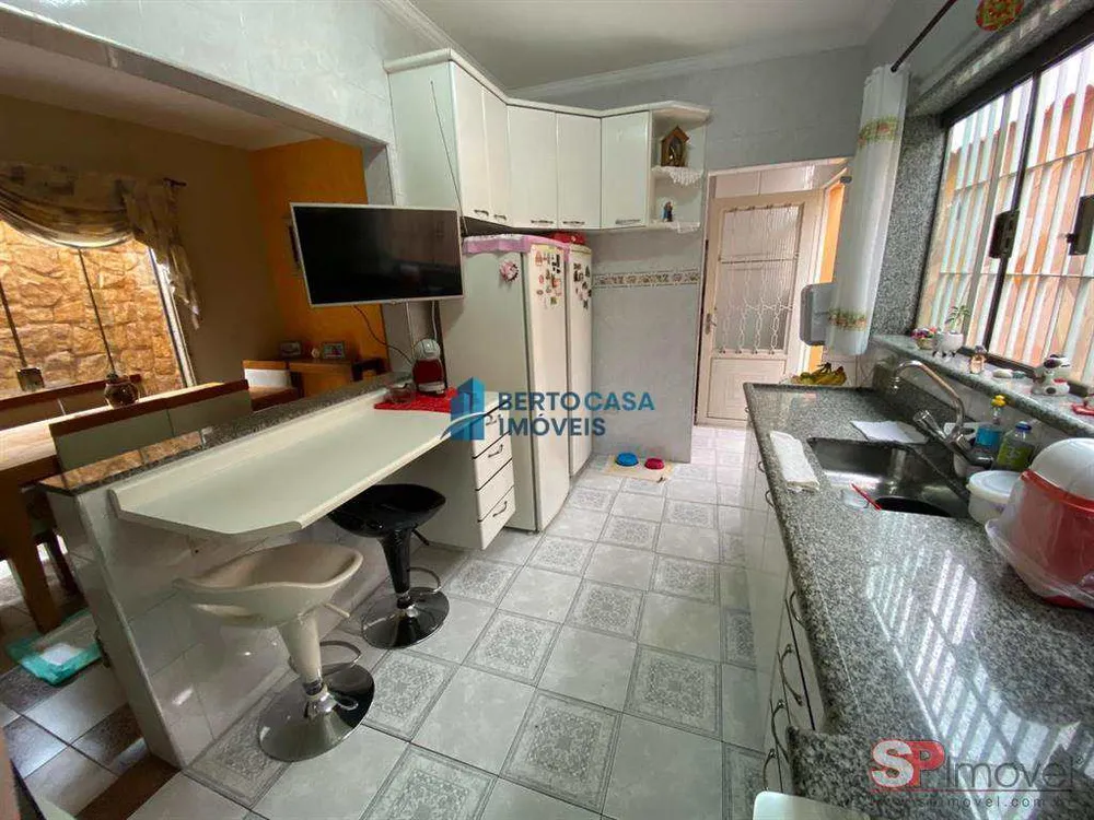 Casa, 3 quartos, 180 m² - Foto 1