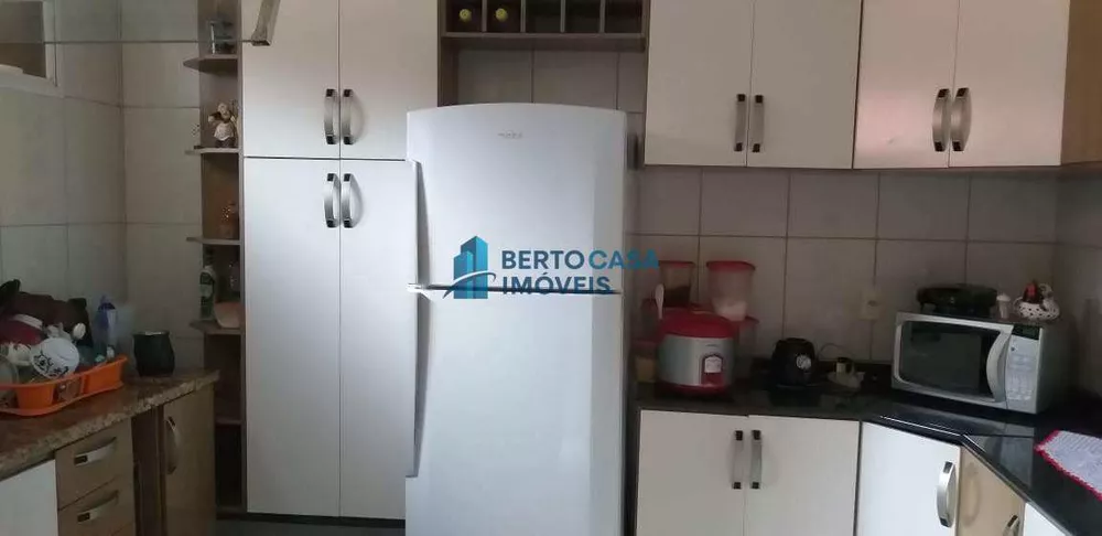 Sobrado, 3 quartos, 180 m² - Foto 2